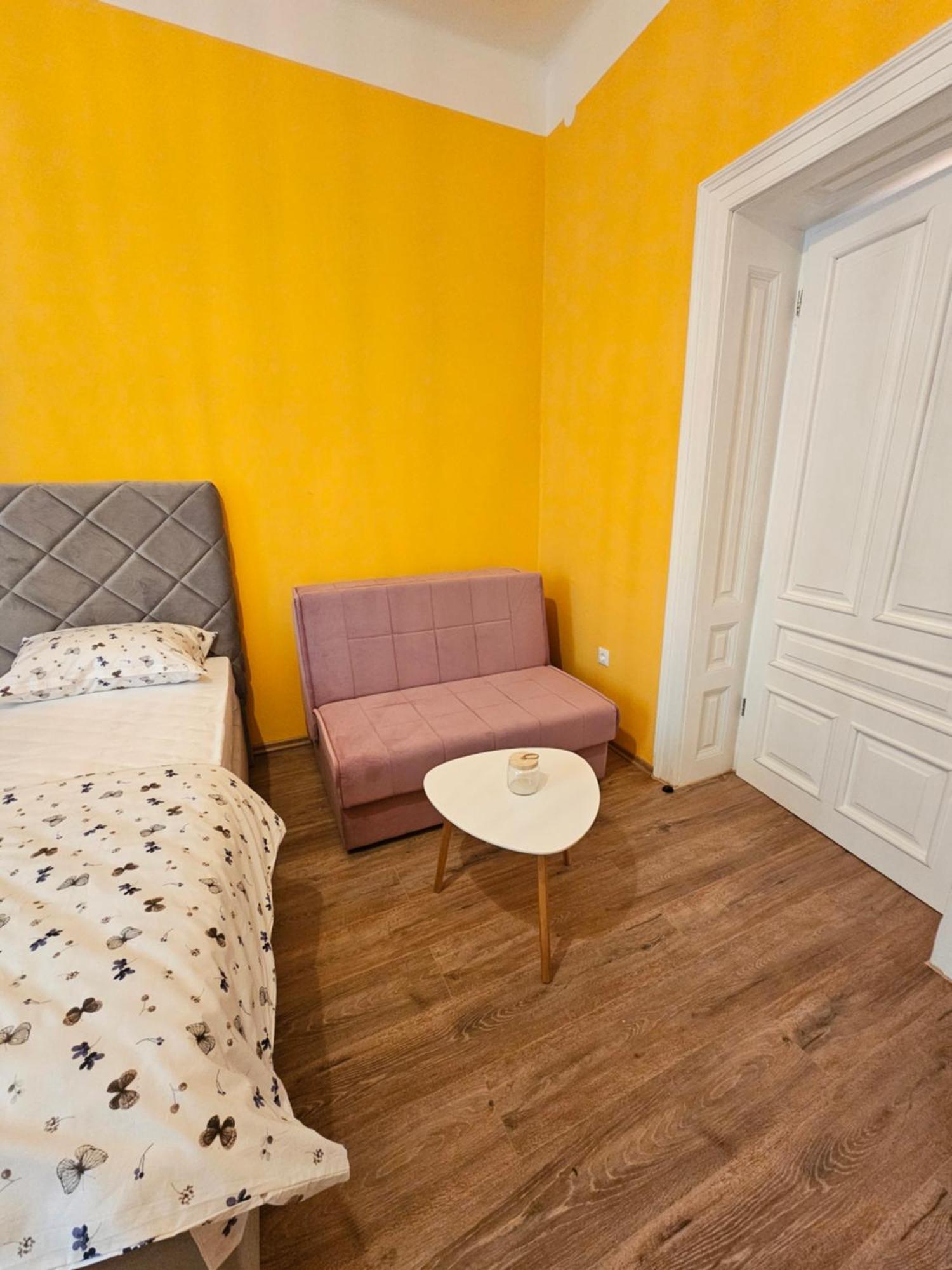 R&N Familiy Apartments Mostar Eksteriør billede