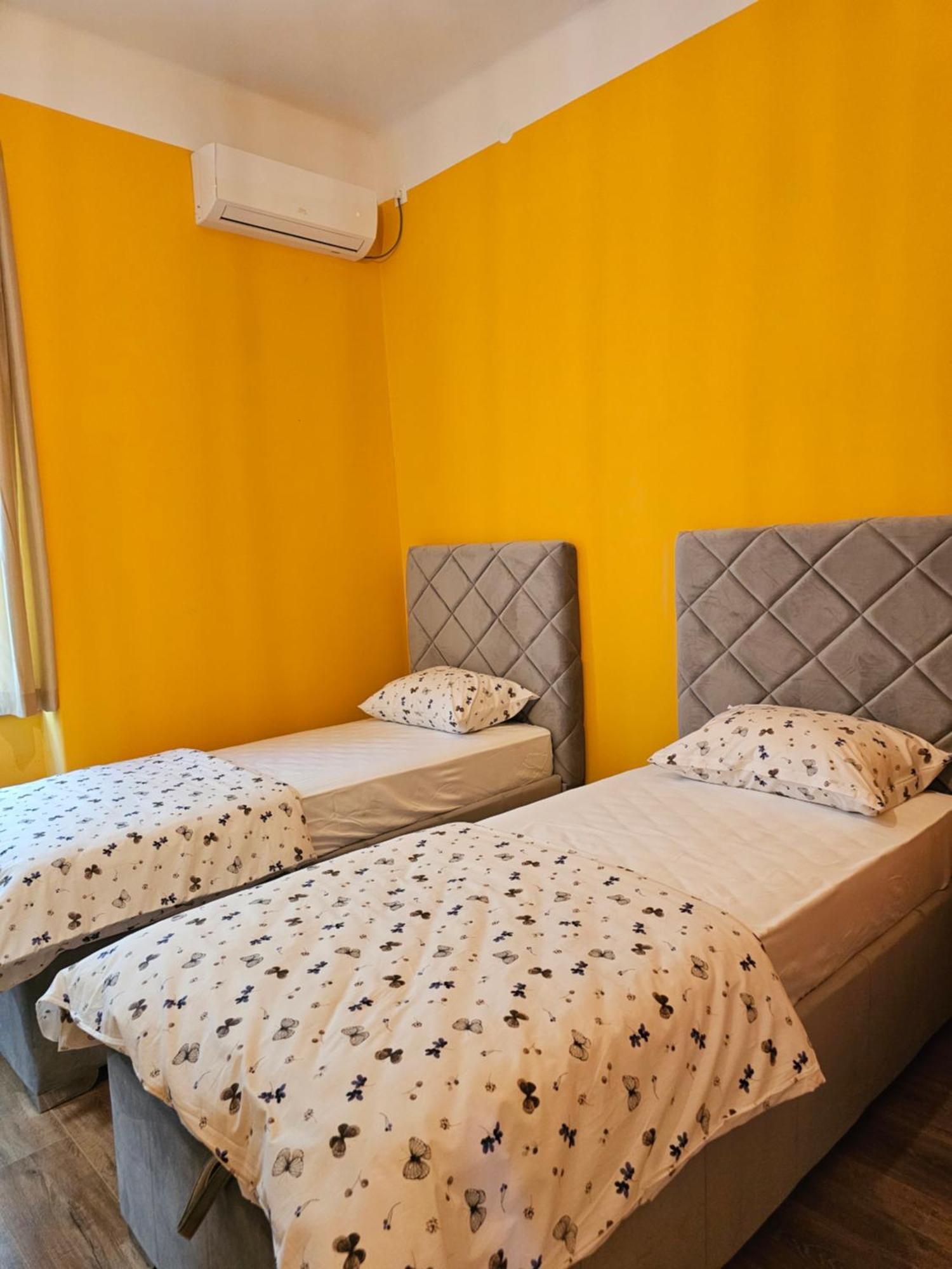 R&N Familiy Apartments Mostar Eksteriør billede