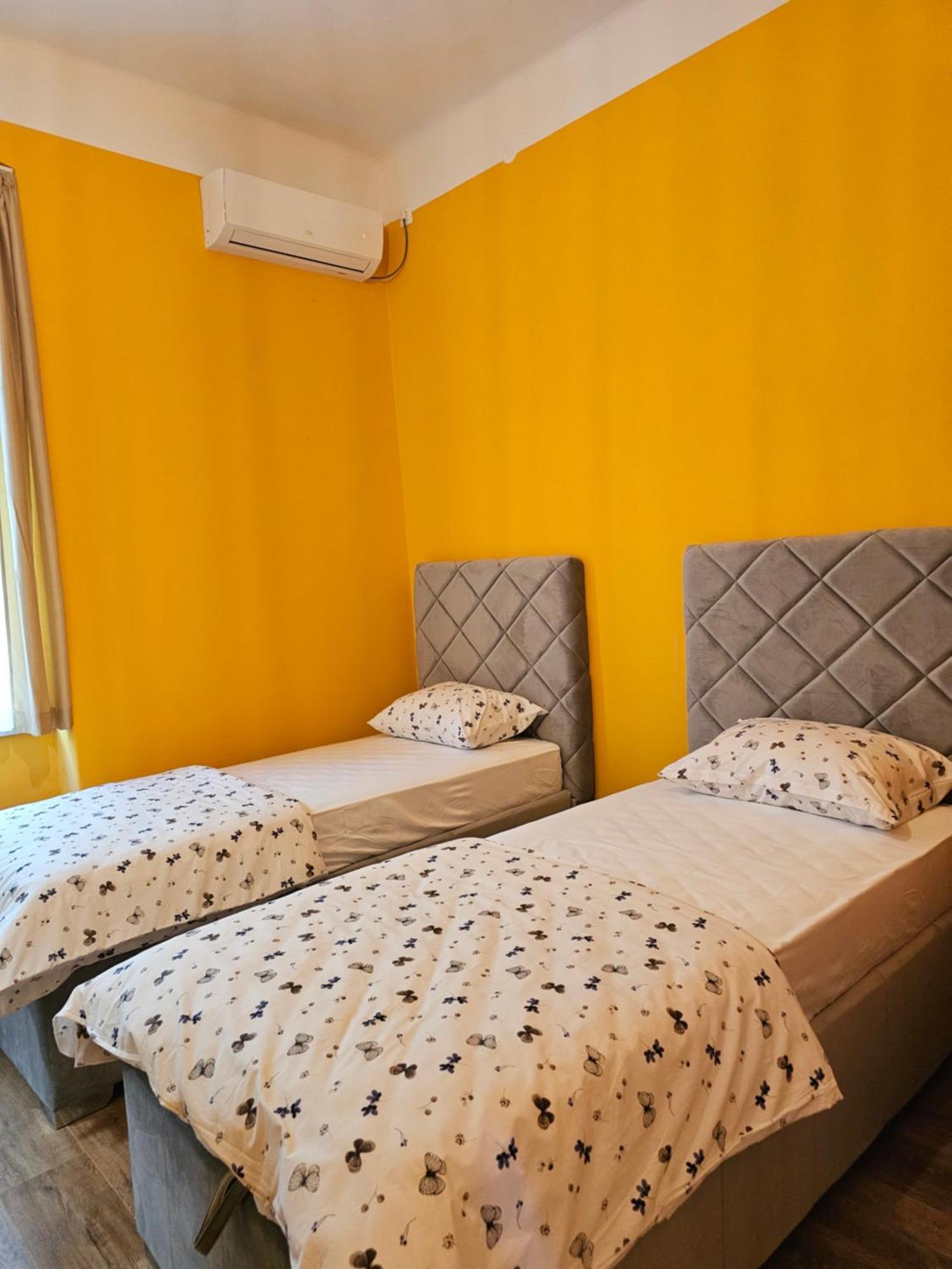 R&N Familiy Apartments Mostar Eksteriør billede