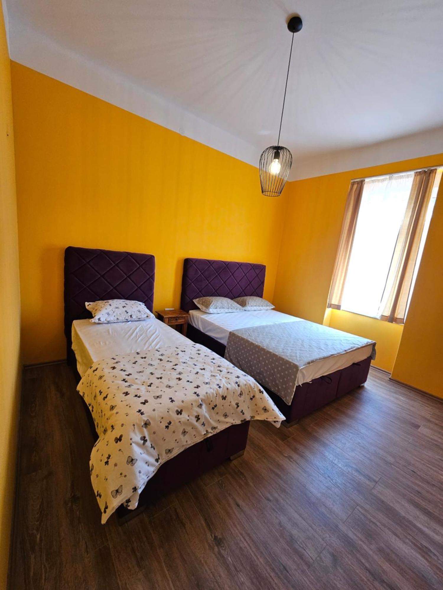 R&N Familiy Apartments Mostar Eksteriør billede